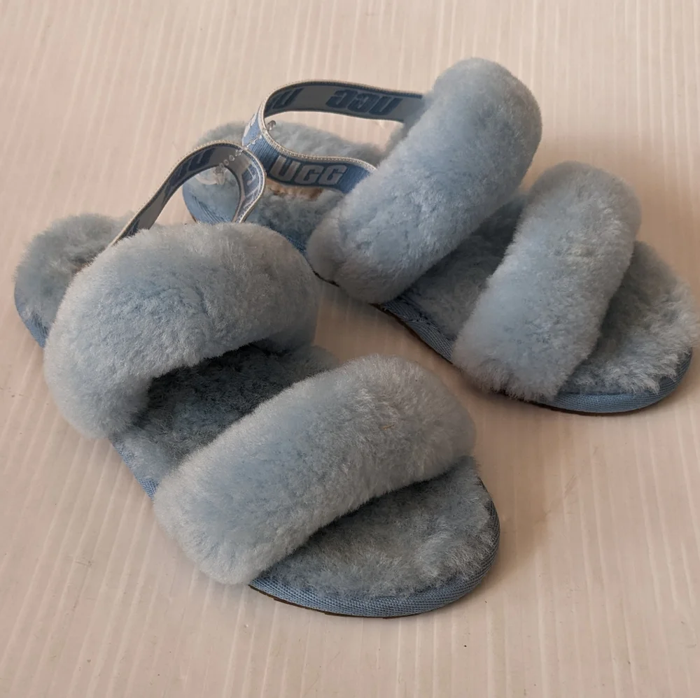 UGG Kids Oh Yeah Slides slippers size 12